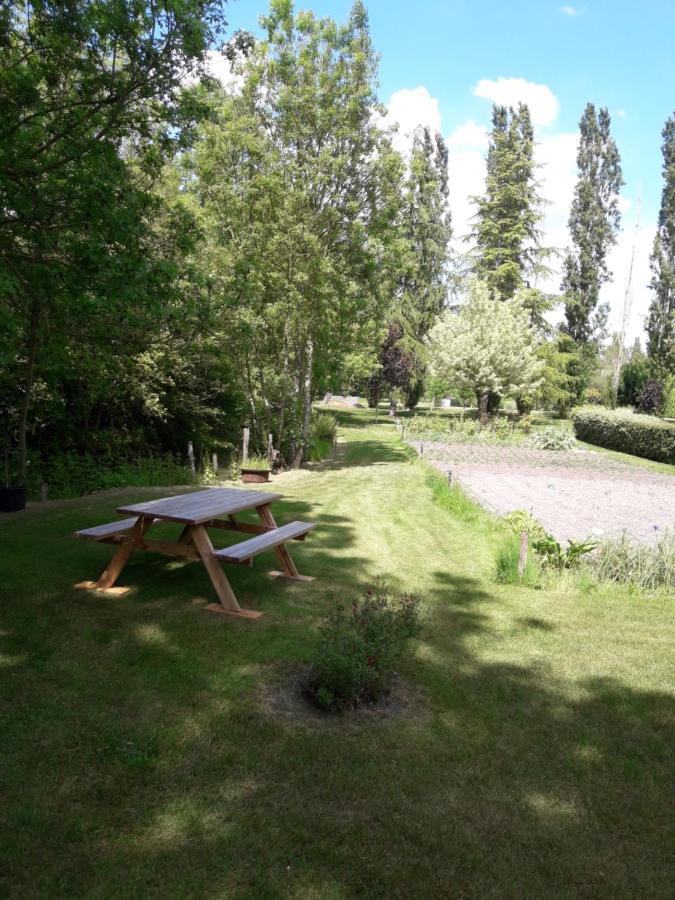 Saint-Hilaire-la-Palud Logis De Lange Studio 2 P מראה חיצוני תמונה
