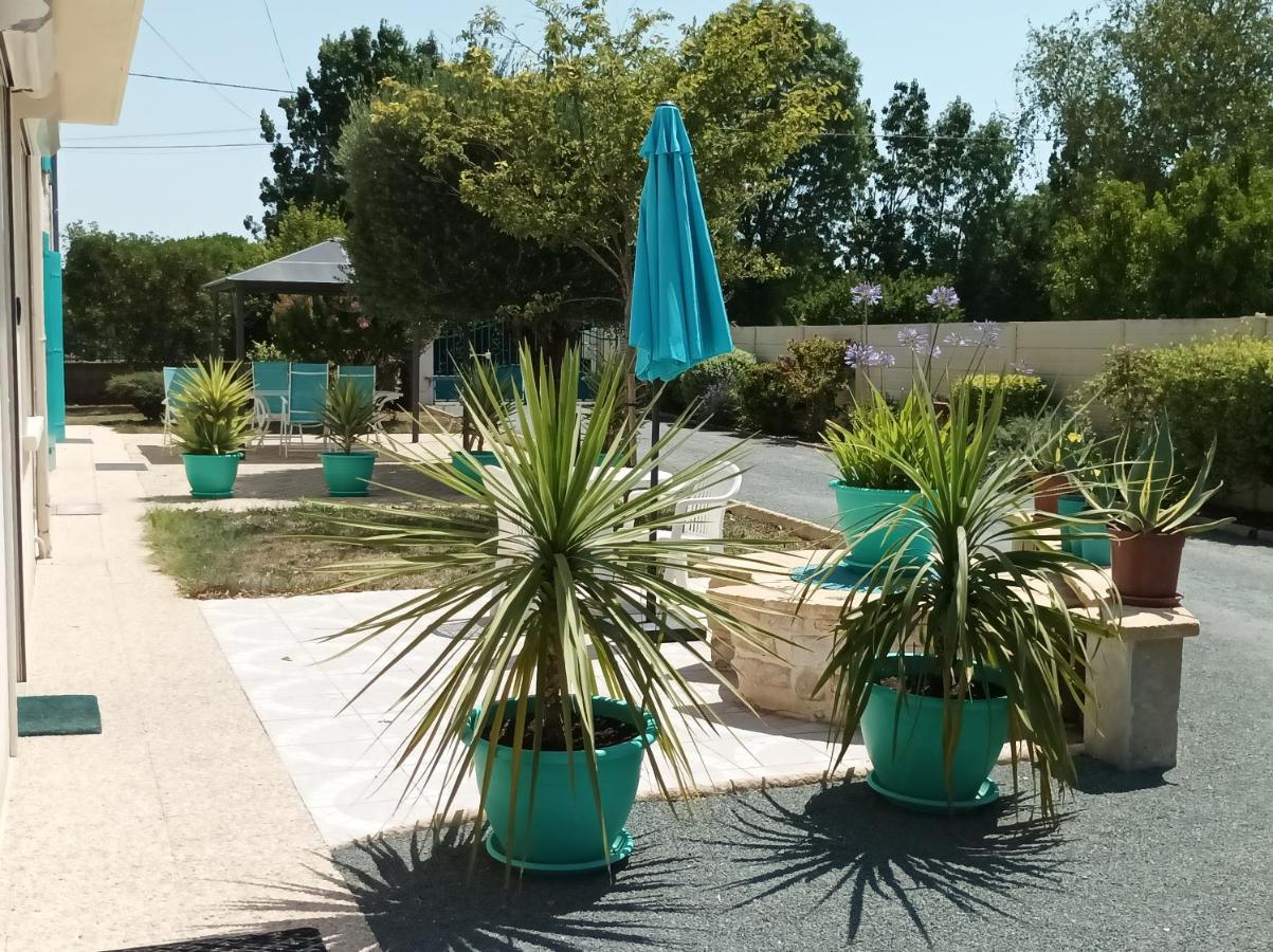 Saint-Hilaire-la-Palud Logis De Lange Studio 2 P מראה חיצוני תמונה